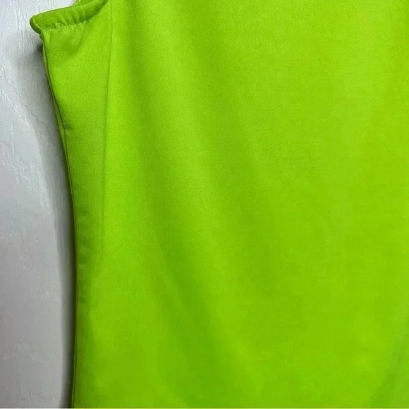 Ardene Mock Neck Tank Top Sleeveless Neon Green Size Medium - Picture 12 of 16